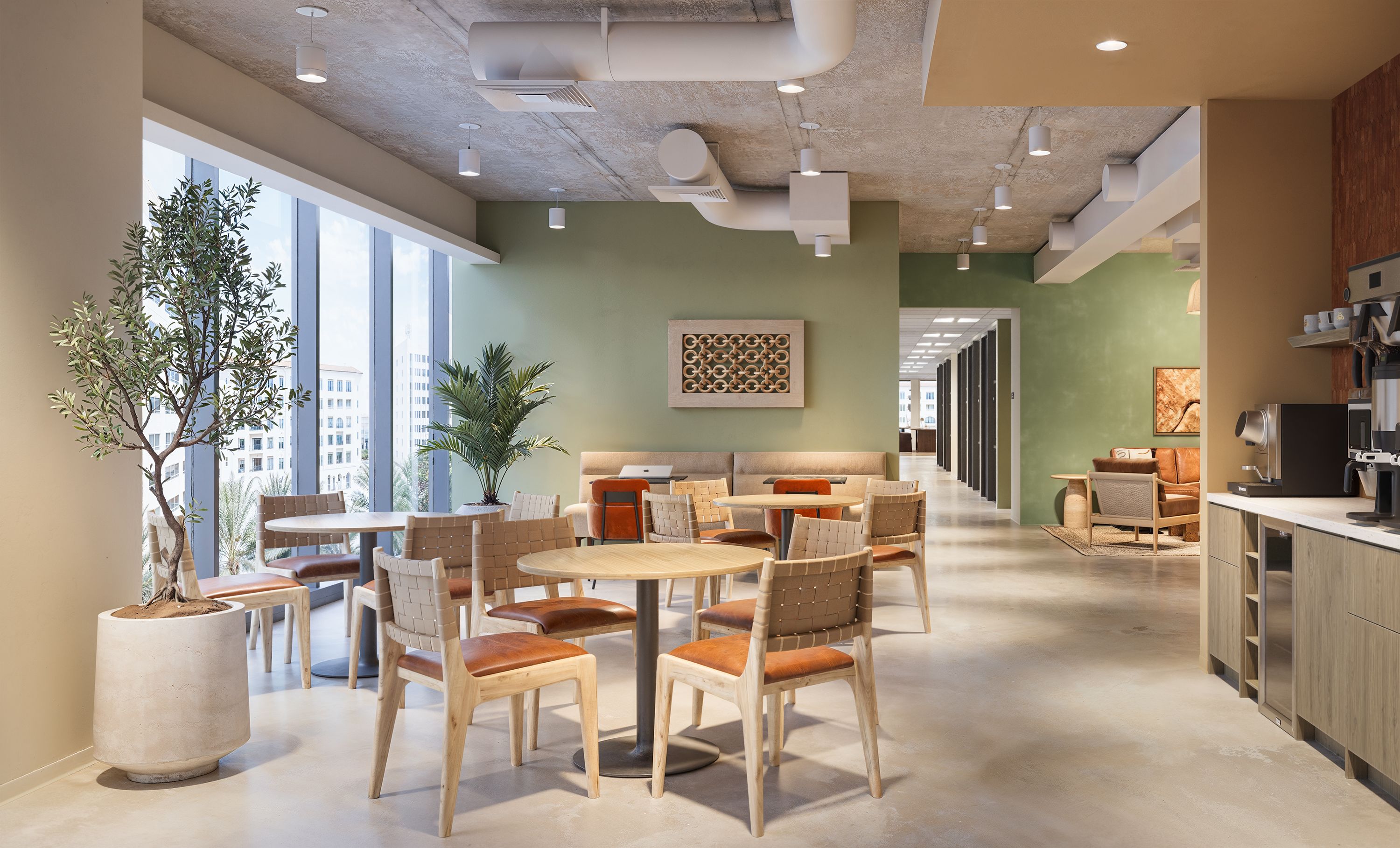 255 Coral Gables